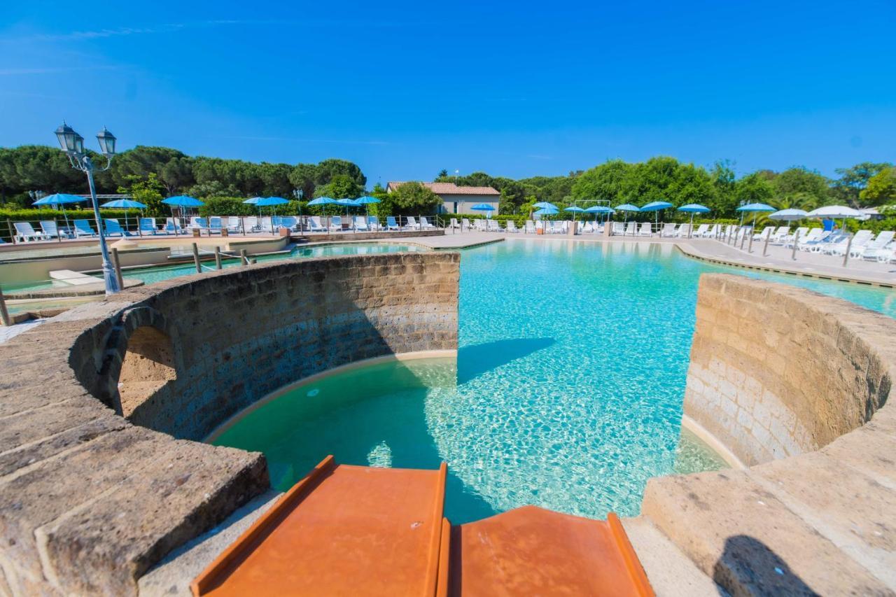 Camping Le Palme Marina di Bibbona Kültér fotó